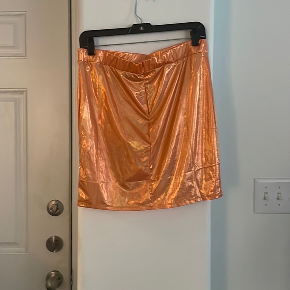 Orange Metallic Pencil Skirt Size XL - Picture 3 of 4